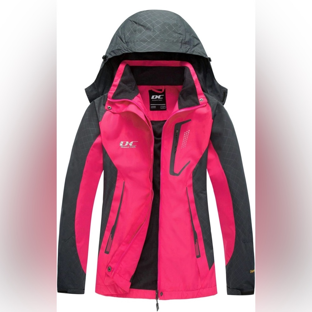 DC Women's Vibrant Pink and Black Ski Jacket